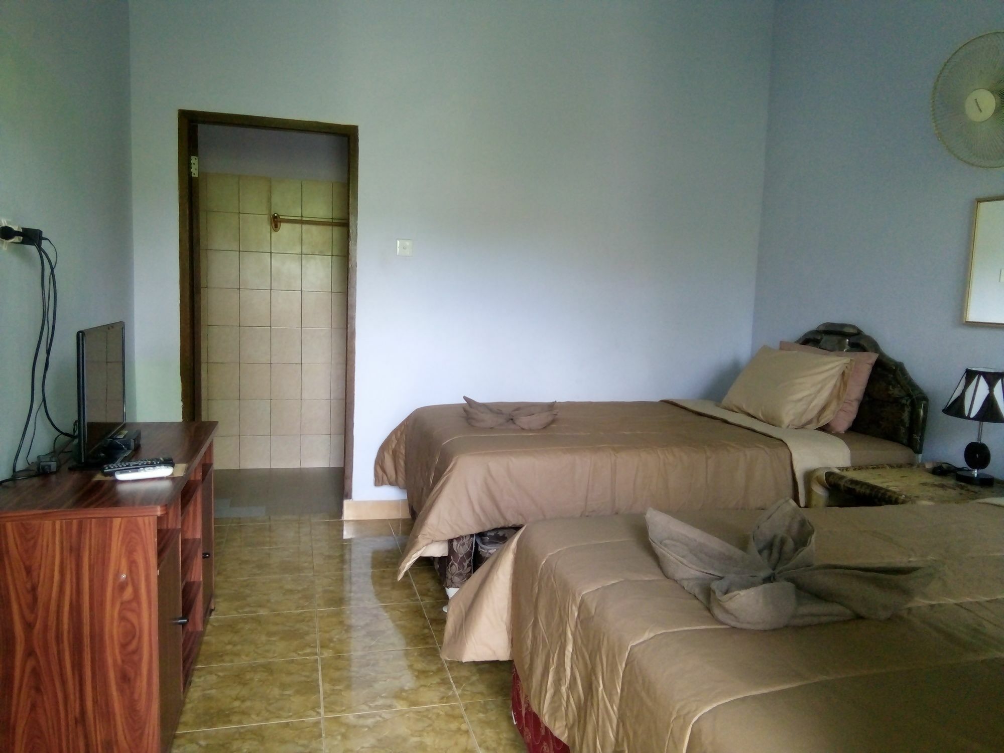 Family Garden Homestay Mangsit Exterior photo
